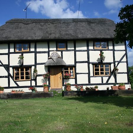 The Cobblers Bed And Breakfast Bishampton Eksteriør billede