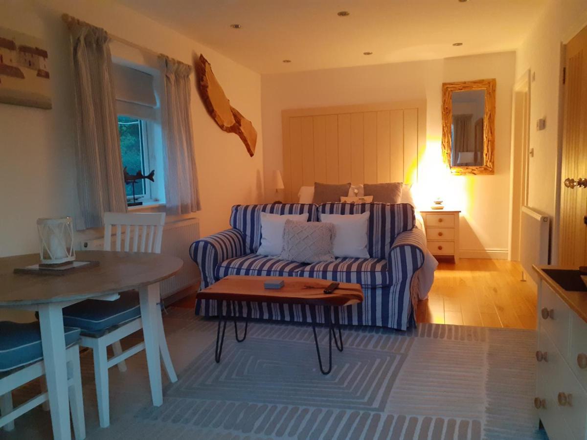 The Cobblers Bed And Breakfast Bishampton Eksteriør billede