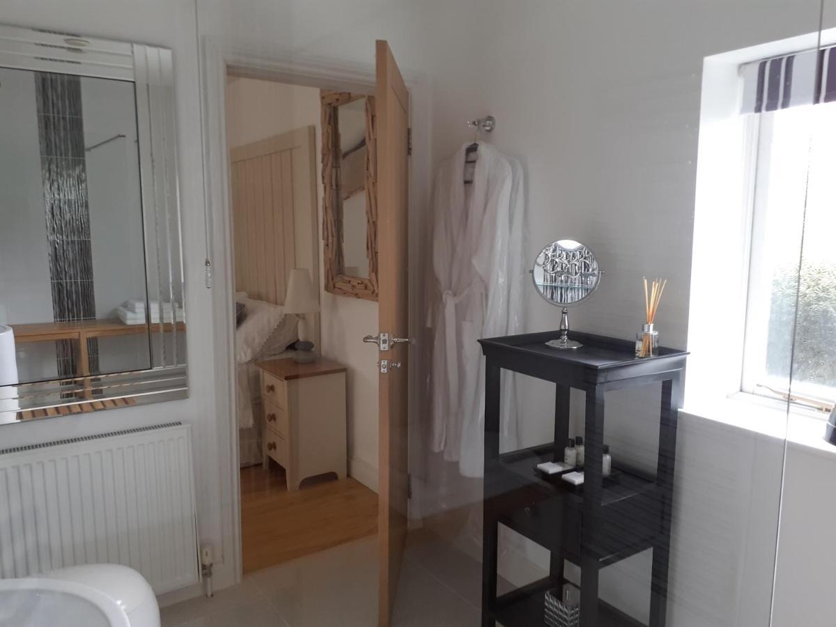 The Cobblers Bed And Breakfast Bishampton Eksteriør billede